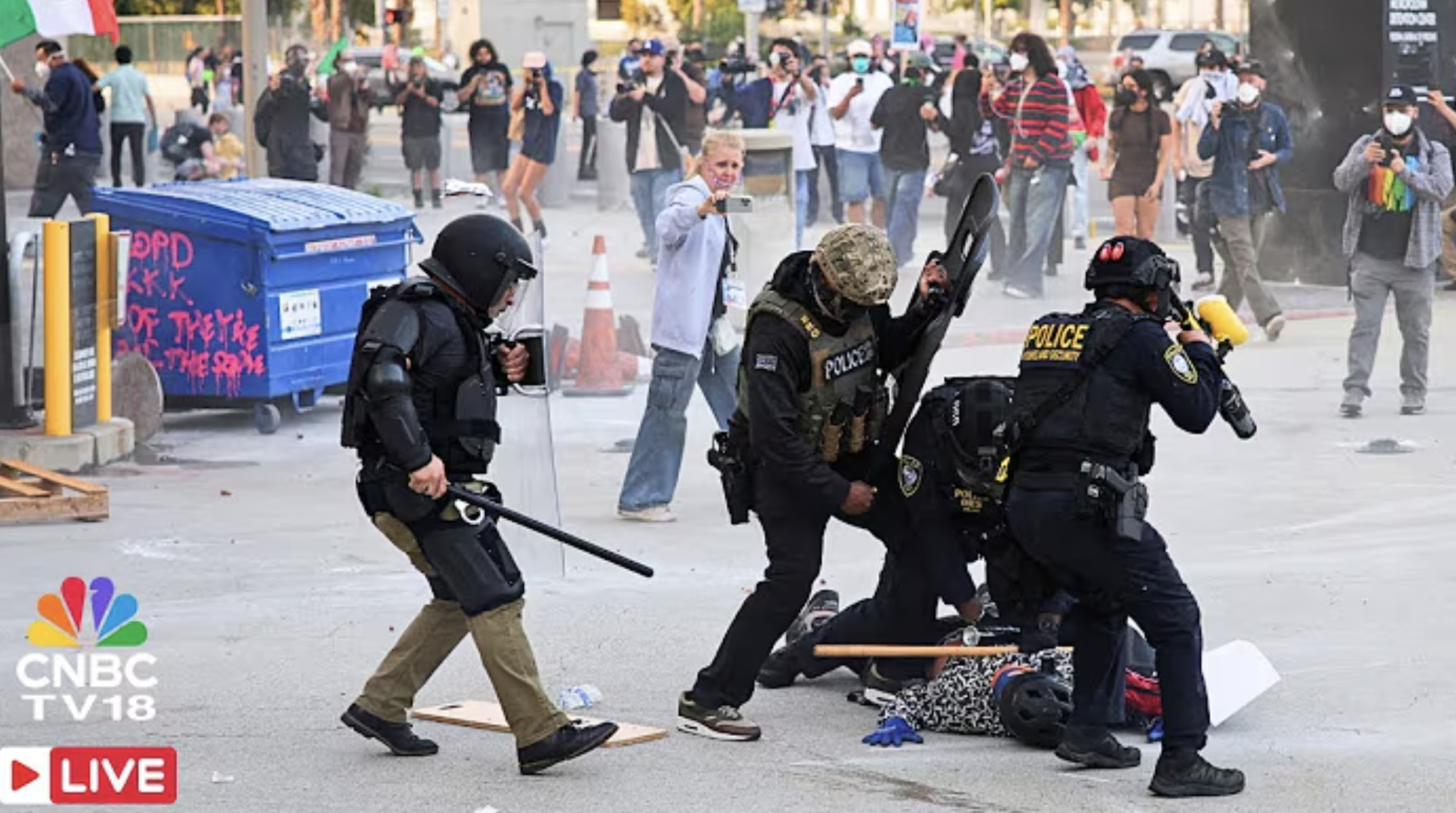 Manifestaciones en Los Ángeles ante redadas del ICE.